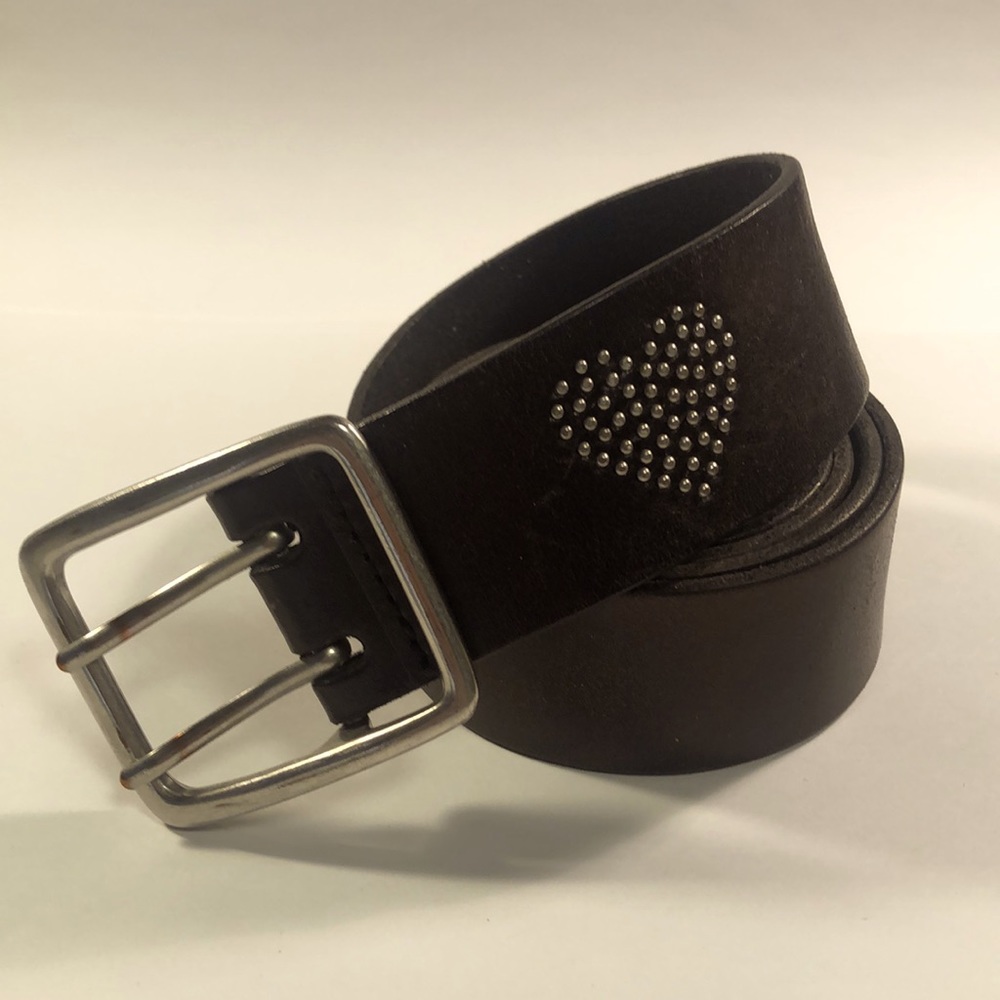 AEO genuine leather belt with studded heart